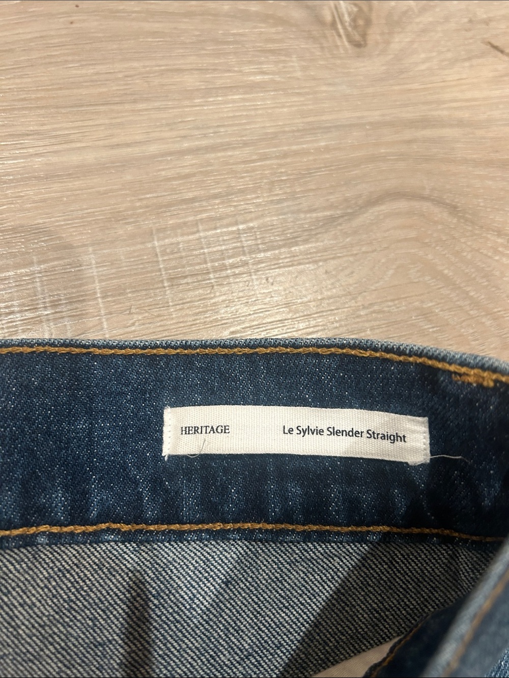 FRAME women’s jeans Le Sylvie Slender Straight - Picture 3 of 6